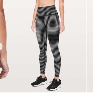 Lululemon Wunder Under High-Rise Tight *Luxtreme 28"
Parallel Stripe Black White